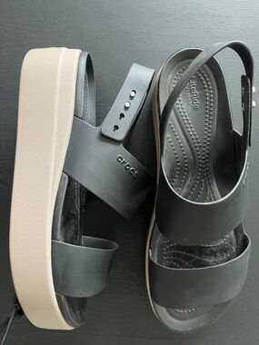 CROCS Women's Black and Taupe Platform Sandals